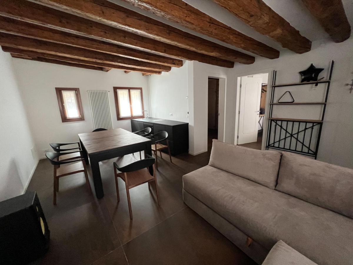 Venice Luxury Suite - Private Jacuzzi And Design Luaran gambar